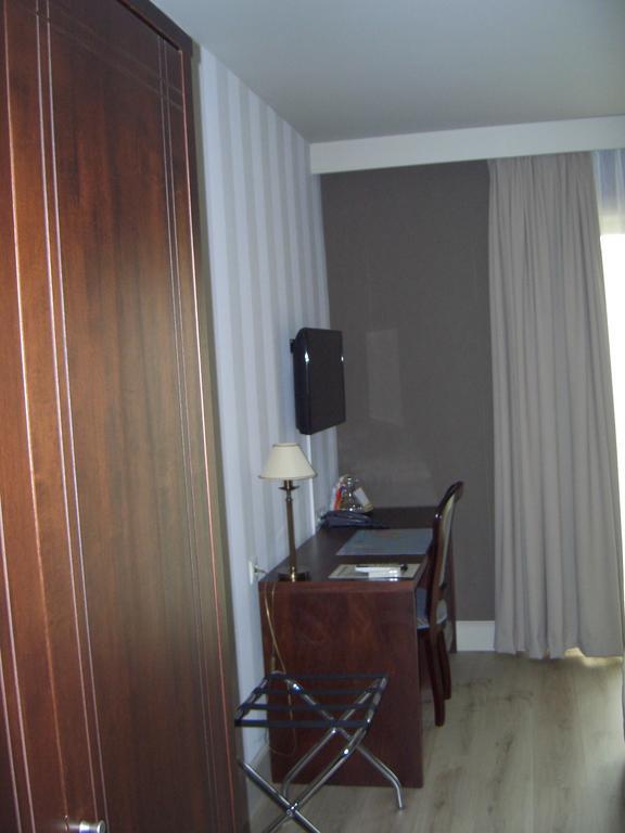 Hotel Prelude Knesselare Eksteriør bilde